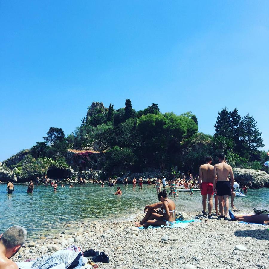 Panoramic Taormina Bay View Apartment Bagian luar foto